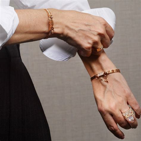 cartier love chain bracelet replica|alternatives to cartier love bracelet.